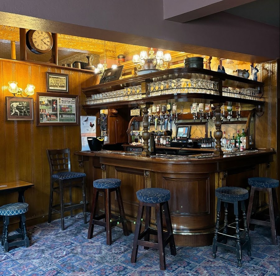 The Olde Apple Tree