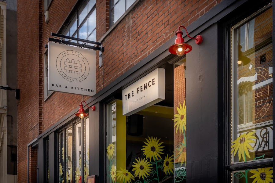 The Fence, Farringdon