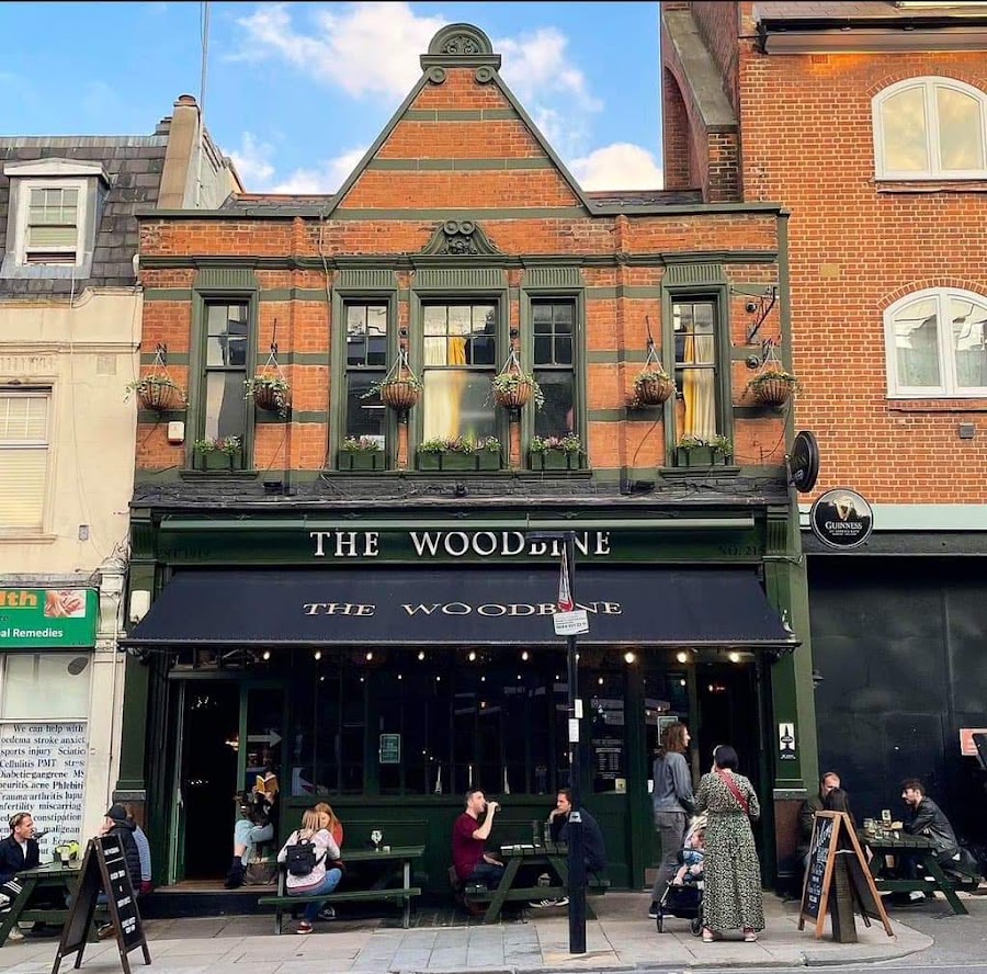 The Woodbine, photo 3