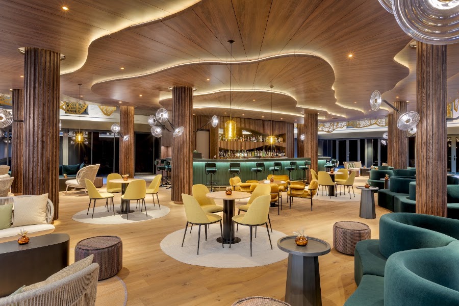 Specht Bar & Lounge