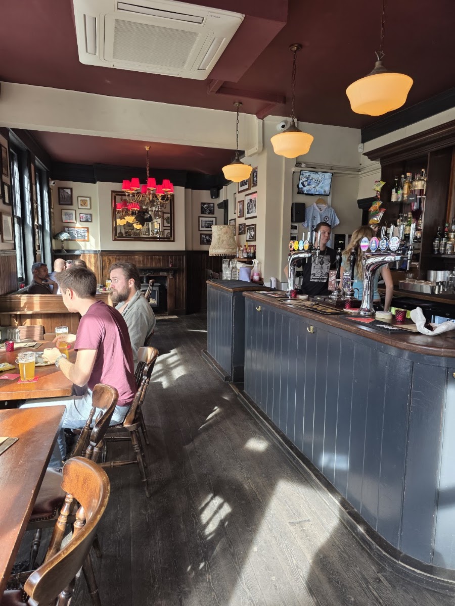 The Carpenters Arms, photo 5
