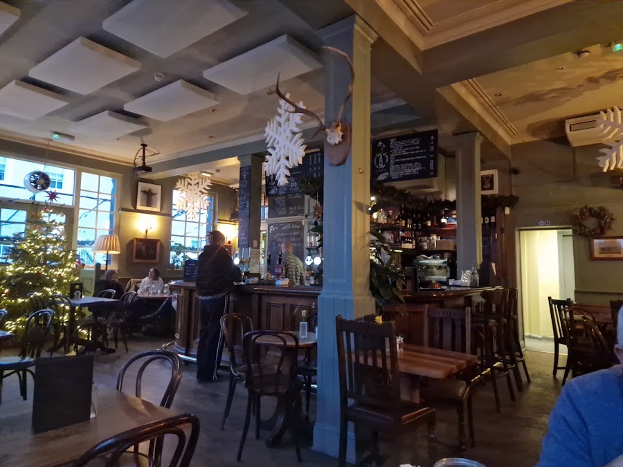 The Hillgate, photo 3