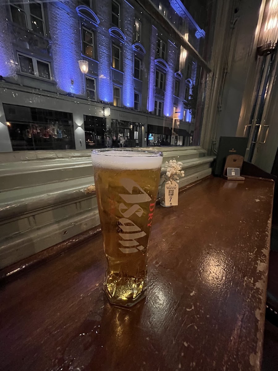 Crown, photo 3