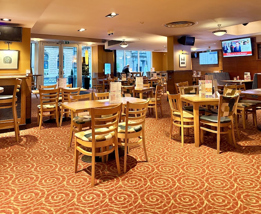 The Society Room, photo 3