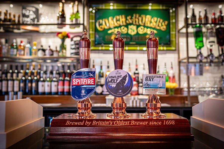 Coach & Horses, photo 2