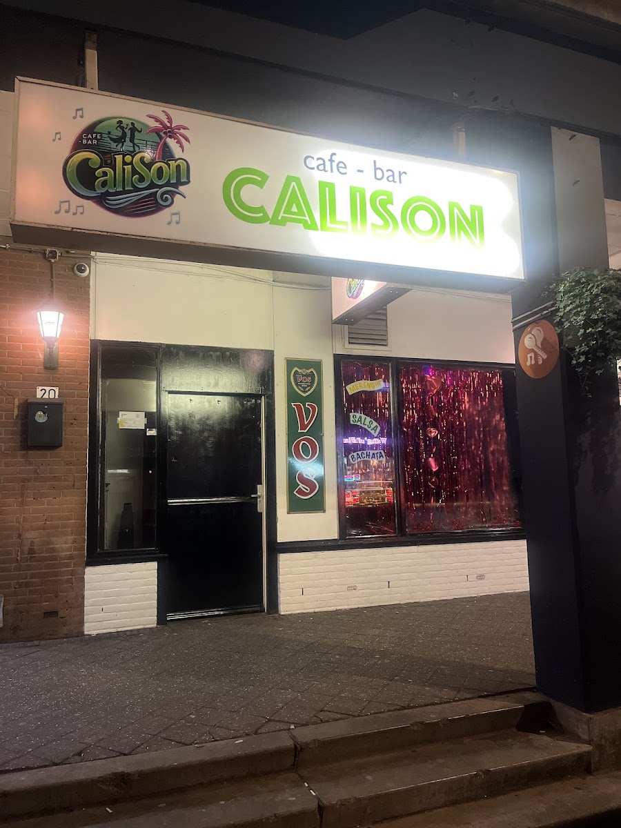 Calison Café-Bar