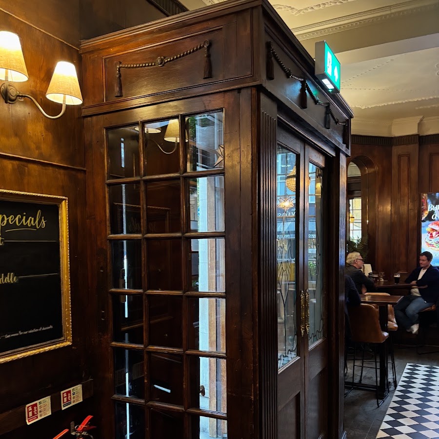 The Duchess, photo 5